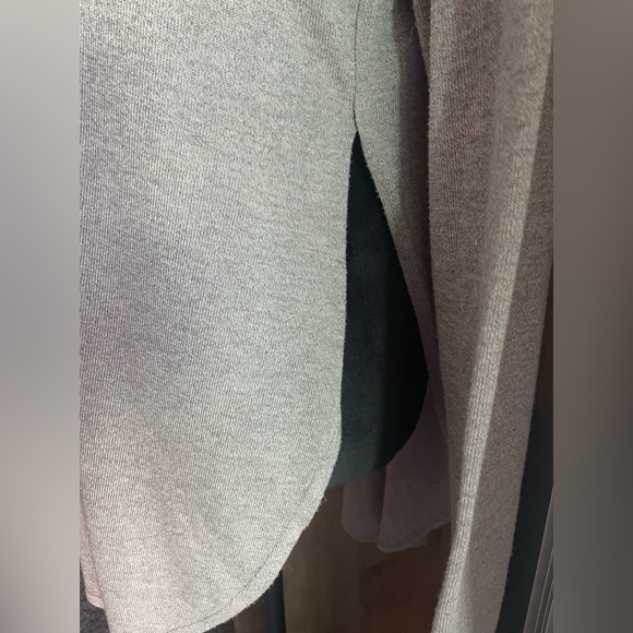 RUE21 Oversized Gray Legging Tunic Long Sleeve - Picture 2 of 5